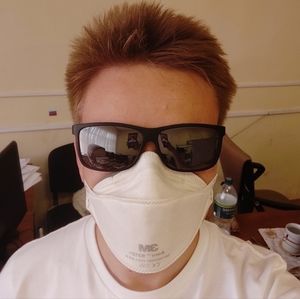 Meet your Posher, Daniel